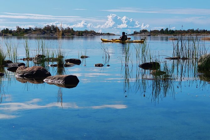 1-Day Small-Group Stockholm Archipelago Kayak Tour - From Stockholm to Dalarö by 9:00