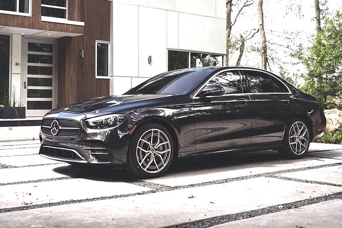 Airport Transfer: Airport ARN to Stockholm by Business Car - The arrival process, step by step