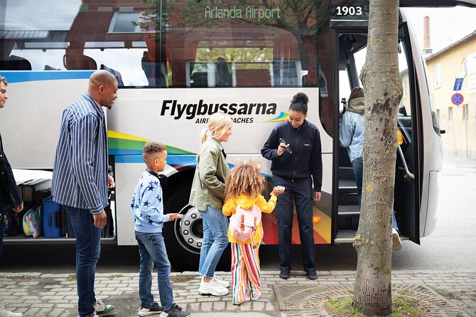 Arlanda Airport Bus Transfer Departure - A straightforward ride from Stockholm to Arlanda