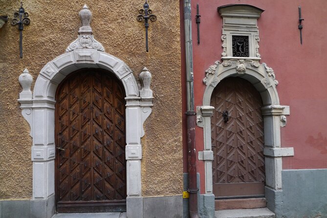 Bloody Stockholm 2h - ghosts, horror and Dark Folklore Tour - Prästgatan and the lane once called Hell