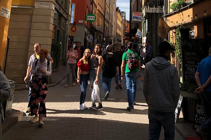 Bloody Stockholm 2h - ghosts, horror and Dark Folklore Tour - Kungsträdgården and the forest beings