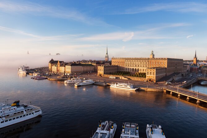 Cruise port VIP Transfer: Cruise port to Stockholm city center 1-6 Passangers - Booking timing and cancellation protection
