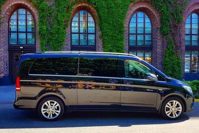 Cruise port VIP Transfer: Cruise port to Stockholm city center 1-6 Passangers - Is $225.71 good value?