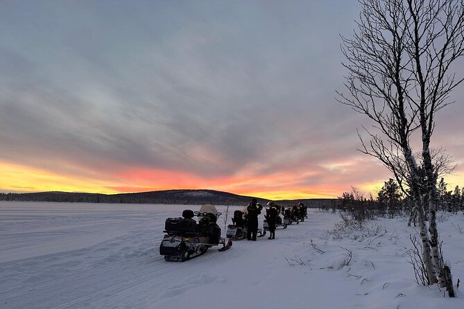 Day tour with snowmobile in Kiruna 10:30 am - Learning the shared snowmobile system