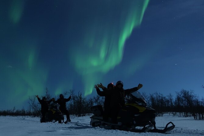 Enjoy the Aurora show on top of the mountain inc tipi dinner - Why this Kiruna aurora tour feels different