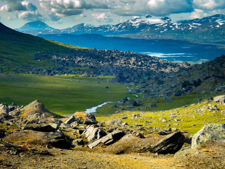 From Abisko: Kärkevagge Valley & Trollsjön Lake Guided Tour - Key points before you book