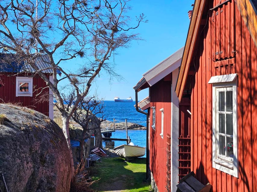 From Stockholm: Archipelago Hike to Landsort Lighthouse - Landsort Lighthouse and the island’s long view
