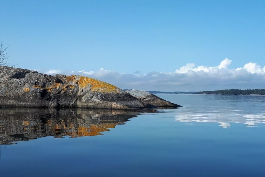 Full-Day Stockholm Archipelago Sailing Tour - A yacht built for a full day afloat