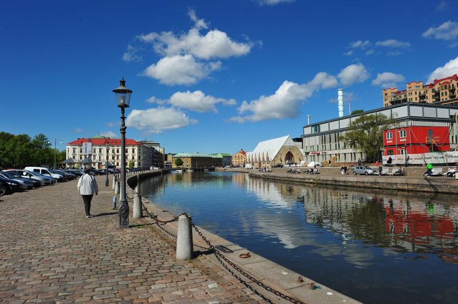 Gothenburg: Express Walk with a Local in 60 minutes - Who will enjoy this Gothenburg introduction?