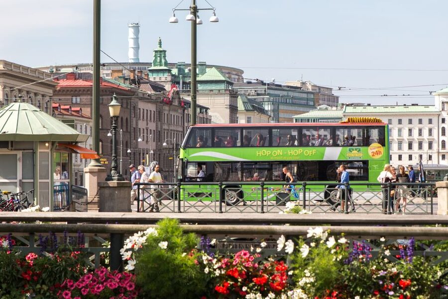 Gothenburg: Go City All-Inclusive Pass with 20+ Attractions - See Gothenburg from the water on a Paddan boat