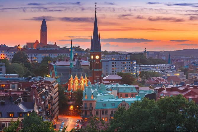 Gothenburg : Private Walking Tour with A Guide (Private tour) - Kungsportshuset and Kungsportsplatsen