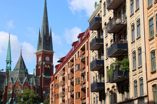 Gothenburg : Private Walking Tour with A Guide (Private tour) - Walking the full length of Avenyn