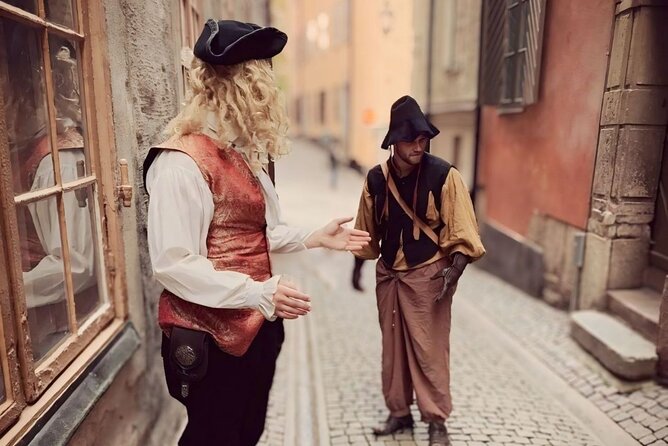 Guided Ghost Tours with Actors From Stockholm - Prästgatan and the plague of 1350