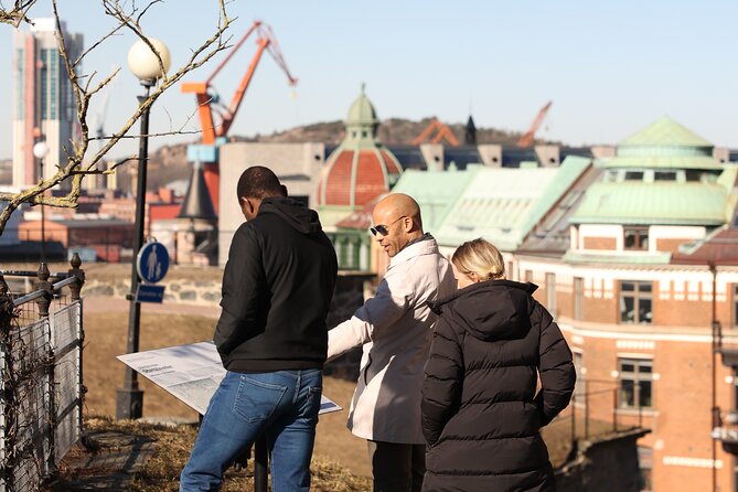 Historical Walking Tour in Restaurant and Bars in Central City - Starting at Gustav Adolf’s Square