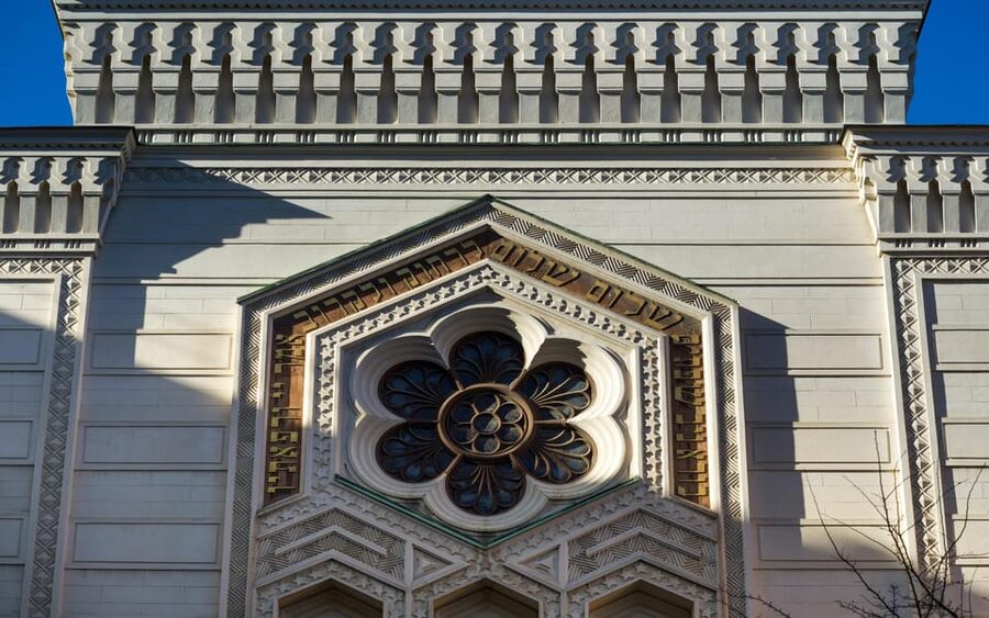 Jewish Gamla Stan and Jewish Museum Stockholm Private Tour - Churches, conversion, and the first Jewish families