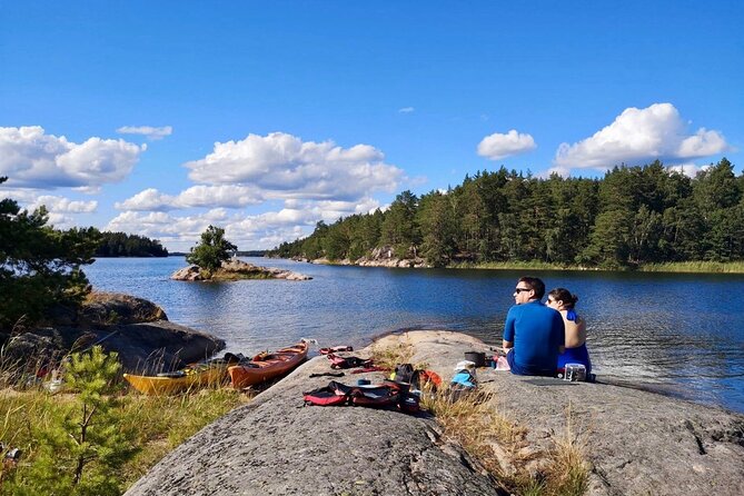 Kayak Tour in the Stockholm Archipelago with Lunch Meal - A calm introduction to sea kayaking