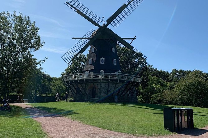 Malmo Walking Tour, 3 hours (small group) - St. Petri and the old center