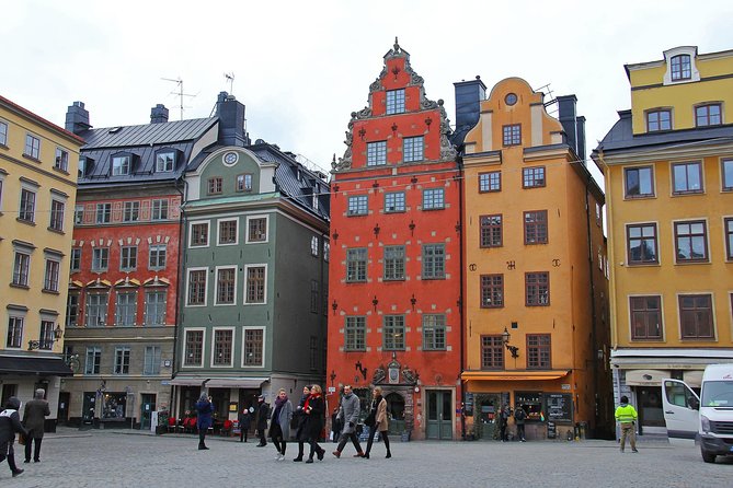 Private 4h VIP city tour by limousine car and guide in Stockholm - The Vasa Museum and a ship that sank on its first voyage
