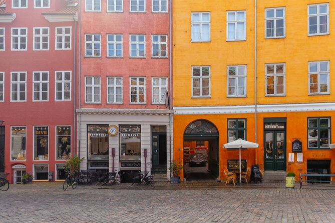 Private 90-Minute Walking Tour in Stockholm - Timing, access, and what to expect