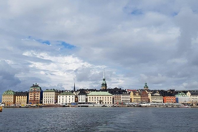 Private Car Tour of Stockholm with a Live guide, including the Vasa museum. - The western bridge viewpoint