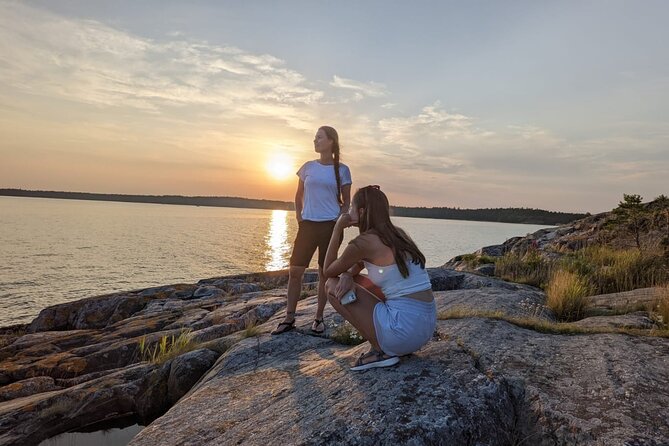 PRIVATE Sunset Kayaking in Stockholm Archipelago Nature Reserve - The island fika stop