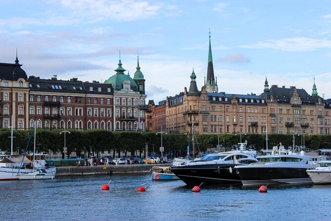 Scandinavian Art, Architecture and Design Tour in Stockholm - Kungstradgarden explains why parks matter in the city