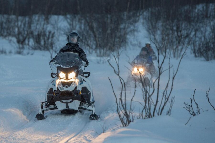 Snowmobile Adventure Abisko (Shared) - Sharing one machine with two people