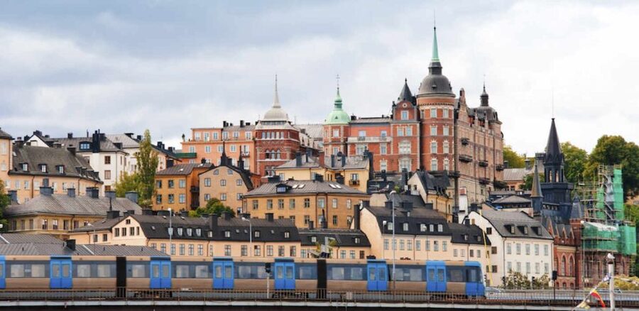 Södermalm: 2-Hour Sightseeing Tour - Meeting at Mariatorget subway station