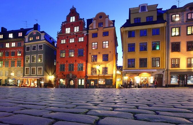 Stockholm- A Beauty On The Water: Old Town Walking Tour and Boat Trip Combined - Key points at a glance