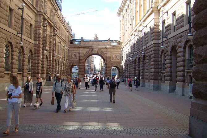 Stockholm- A Beauty On The Water: Old Town Walking Tour and Boat Trip Combined - Should you book the Old Town and boat combination?