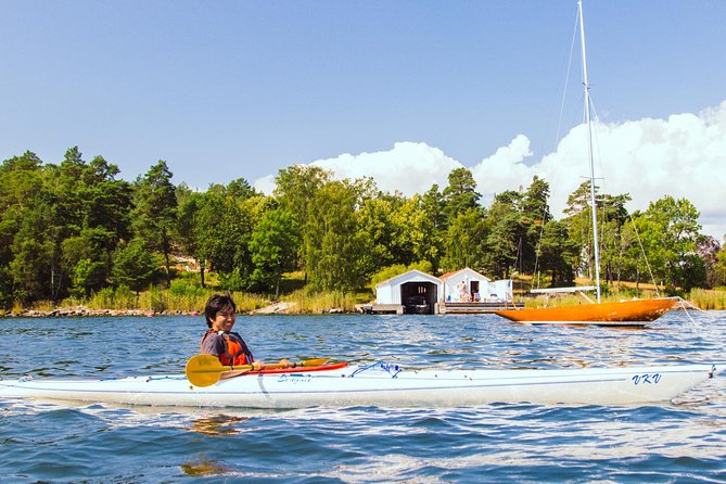 Stockholm: Archipelago Family-Friendly Private Kayaking Tour - Meeting point, weather, and cancellation rules