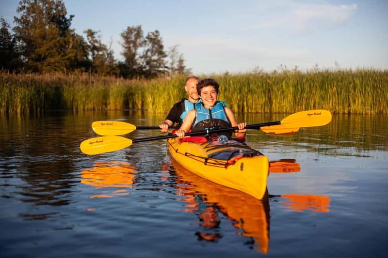 Stockholm: Archipelago Islands Kayak Tour and Outdoor Picnic - From Stockholm to the kayak center