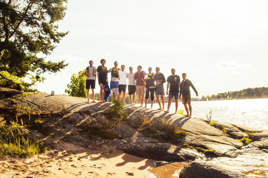Stockholm: Archipelago Islands Kayak Tour and Outdoor Picnic - Who should book this kayak trip?