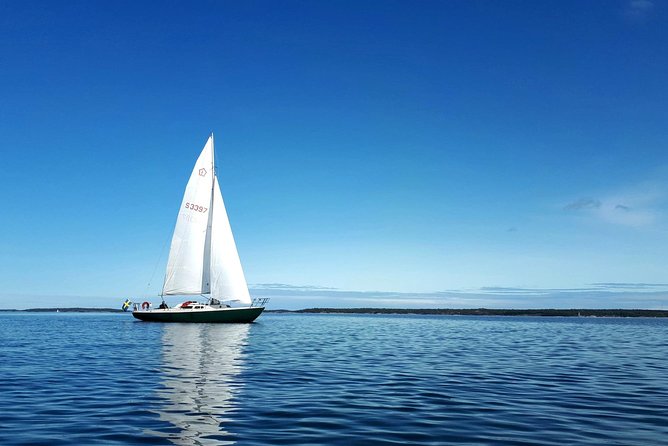 Stockholm Archipelago Sailing Day Tour - Afternoon sailing and the return to Vaxholm