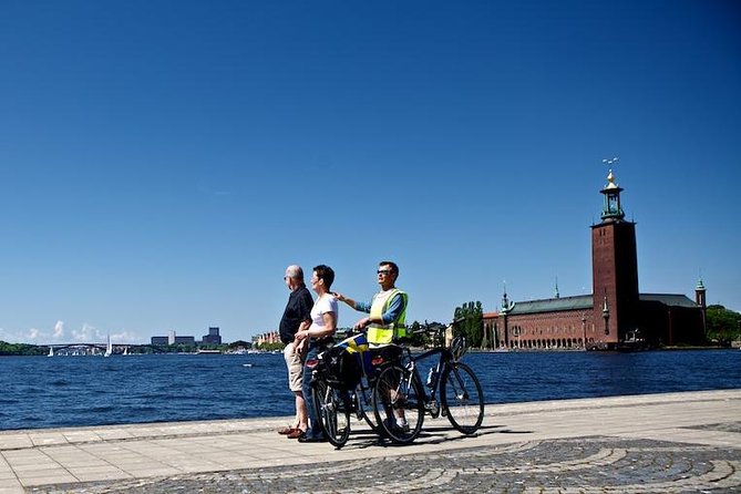 Stockholm at a Glance Bike Tour - Who will enjoy this Stockholm bike tour most?