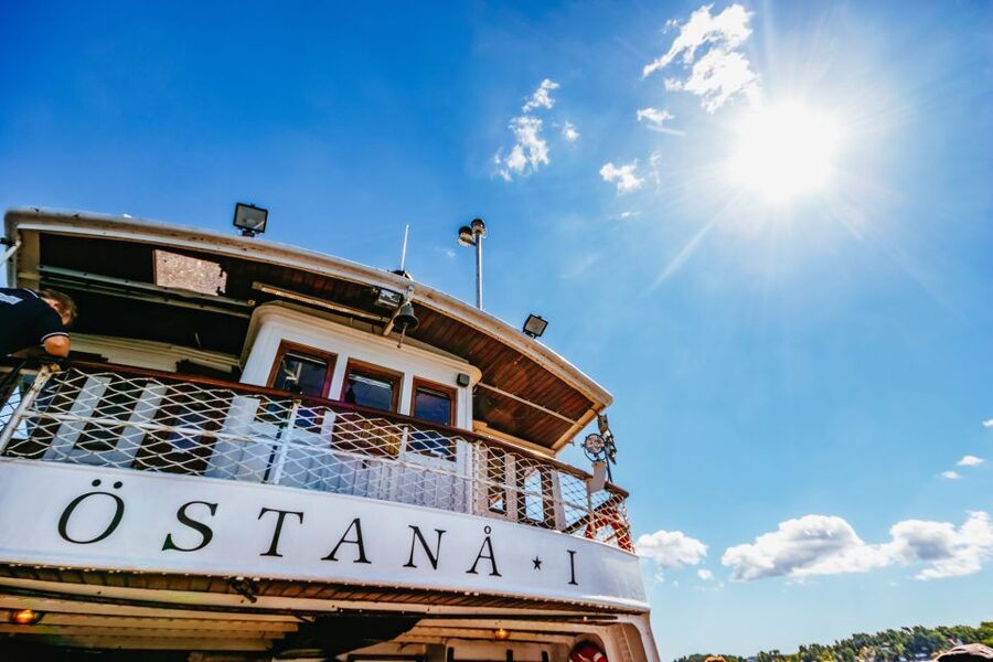 Stockholm: City Archipelago Sightseeing Cruise with Guide - The first stretch: Stockholm from the water