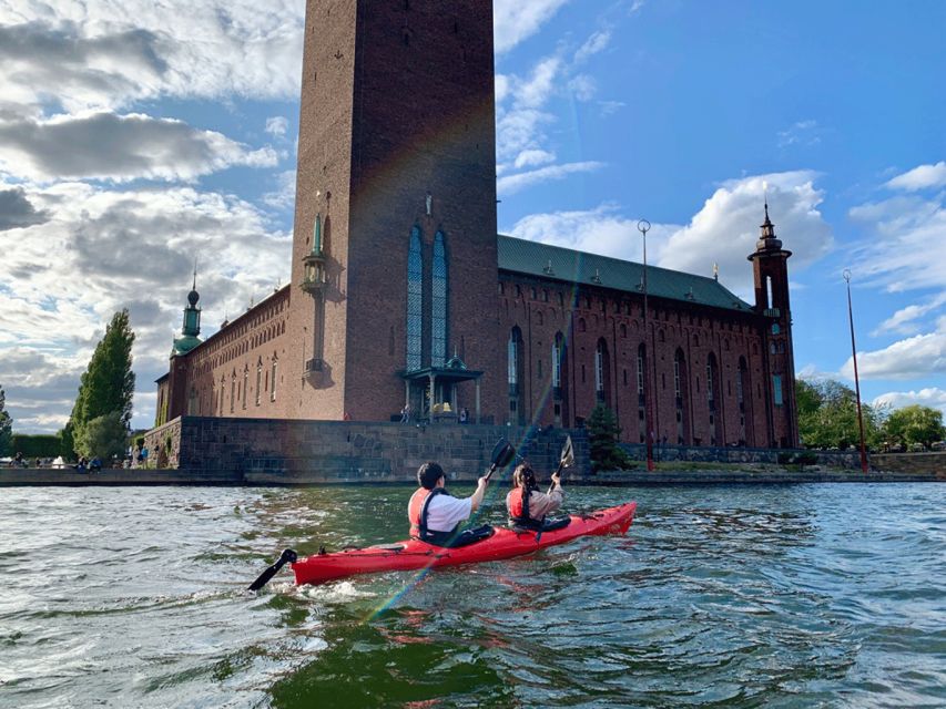 Stockholm: Daytime Kayak Tour in Stockholm City - Seeing Stockholm from a low seat on the water
