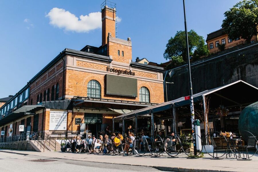 Stockholm: Fotografiska Museum Entrance Ticket - The exhibition rooms: photography with video and sculpture