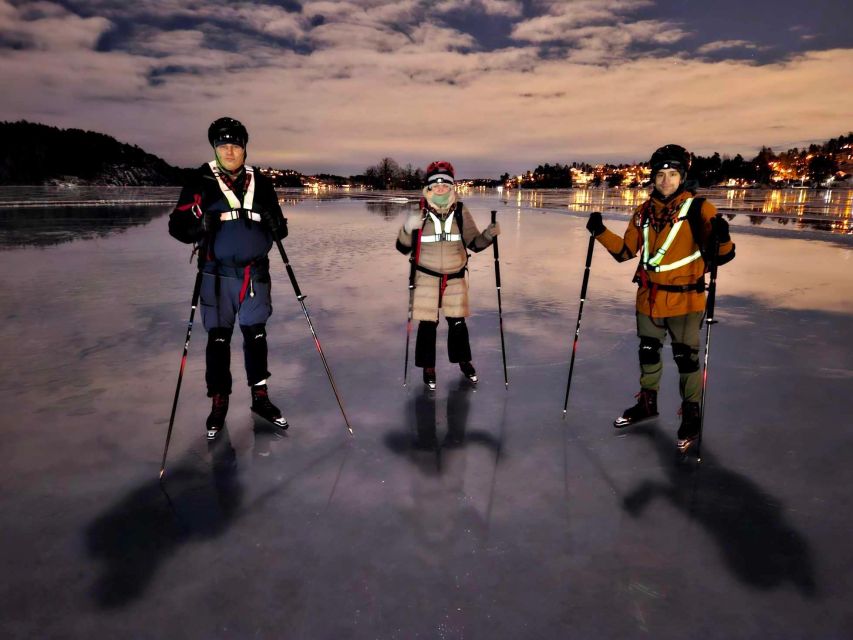 Stockholm: Ice Skating in the Moonlight with Hot Chocolate - Booking details that affect your decision