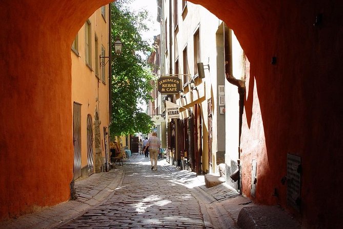 Stockholm- in- a- Nutshell - Walking through 800 years in Gamla Stan