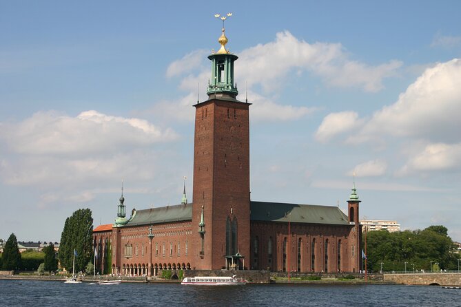 Stockholm must see: City Hall, Gamla Stan and Vasa Museum - Why this route works for a first look at Stockholm
