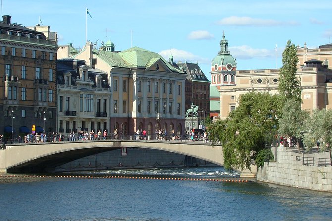 Stockholm Old Town and the Viking Museum, a Small Group Walking Tour - The Viking Museum as the tour’s final chapter