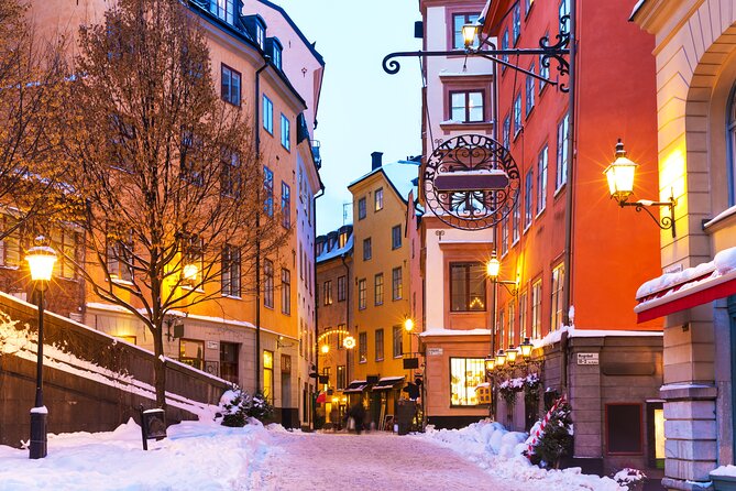 Stockholm Old Town Gamla Stan, Historic Walking Tour, Small group - From Prastgatan to Stortorget