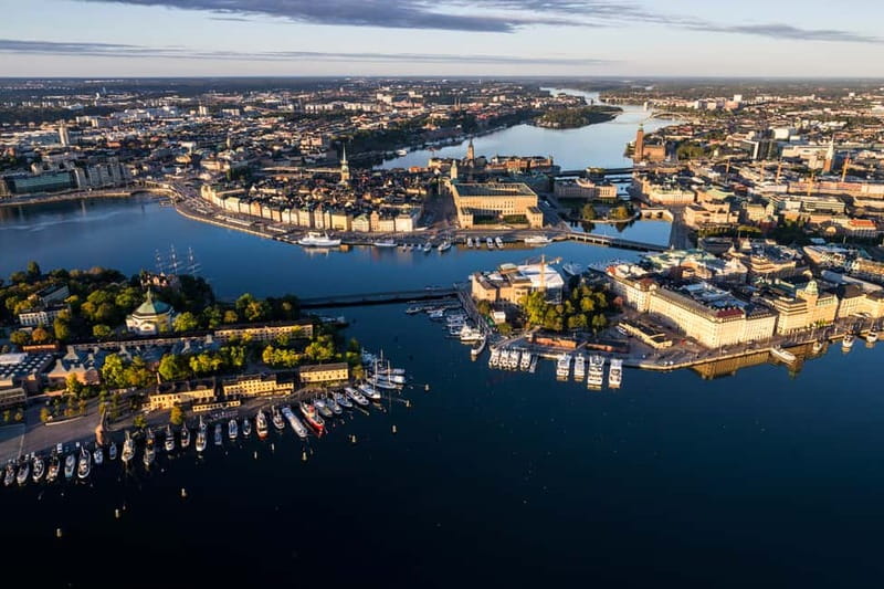 Stockholm: Old Town Historical Walking Tour - Stockholm’s Cathedral and the religious story of the city
