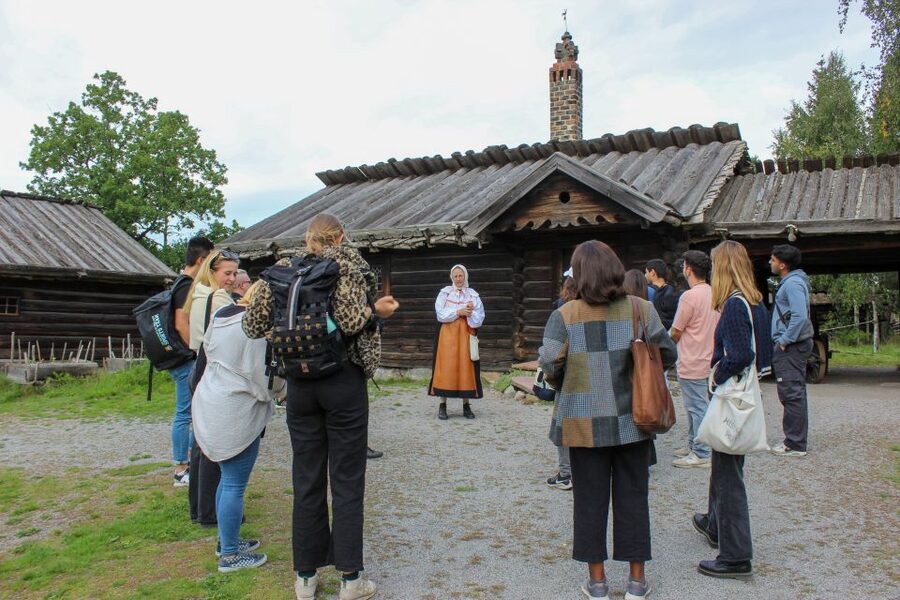 Stockholm: Personalized Guided Tour for Families - What the private format is worth