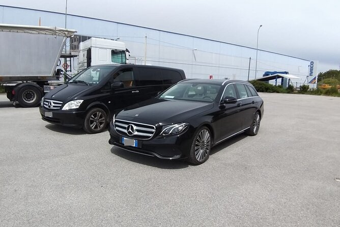 Stockholm Port to Stockholm Arlanda Airport (ARN) - Departure Private Transfer - Inside the private vehicle