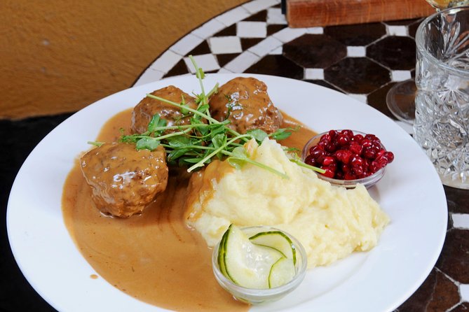 Stockholm Private Food Tour with a Local: Tastiest Treats 100% Personalized - Who will enjoy this Stockholm food walk?