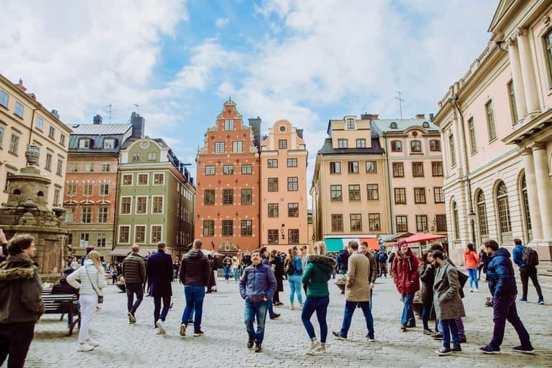 Stockholm: Private Highlights and Hidden Gems Tour - The Royal Palace and Swedish royalty