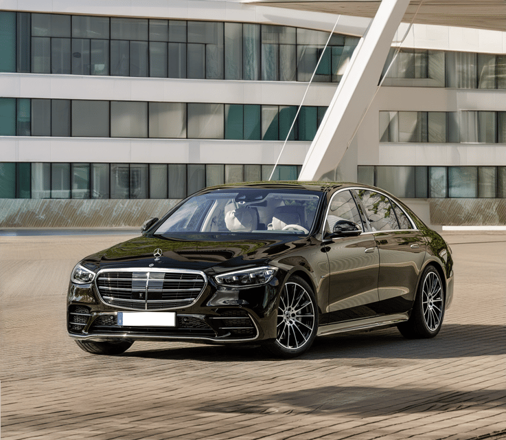 Stockholm- Private transfer to/from Arlanda Airport and city - Who will get the most from this transfer?