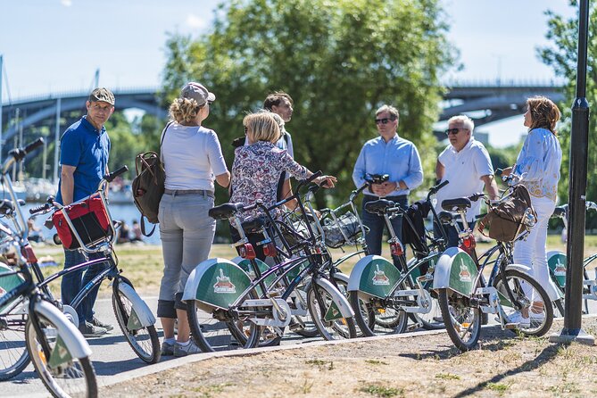 Stockholm’s Urban Treasures Private Bike Tour - Kungsholmen and Stockholm City Hall